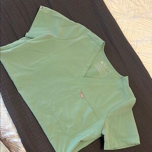 FIGS Green Scrub Top